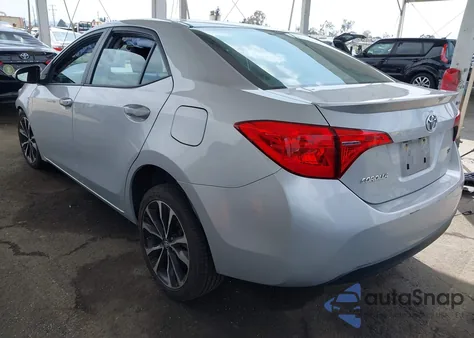 2018 Toyota Corolla Se из США, поврежденный, VIN 2T1BURHE5JC021905